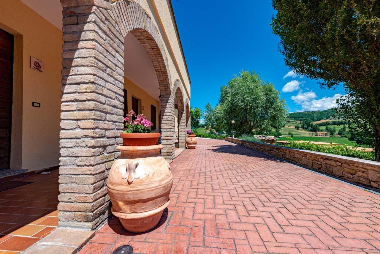 Abadia Farneto Villa Gubbio Kültér fotó
